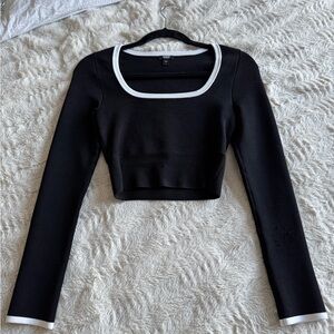 Black and White Women's Long Sleeve Top